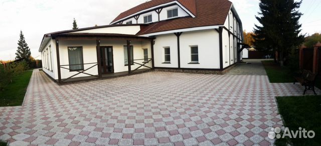 

8-к. коттедж, 450 м²