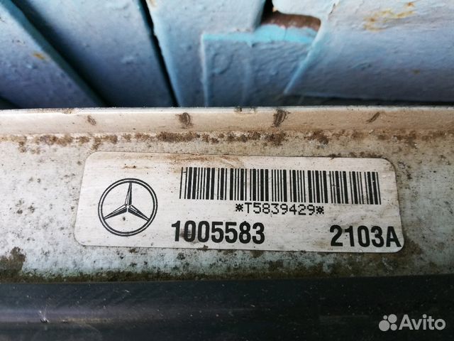 Радиатор охлаждение на мерседес ML 163. А 163 500