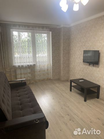 

1-к. квартира, 44 м², 1/10 эт.
