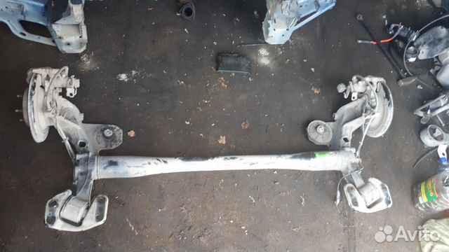 Балка шевроле лачетти. Задняя балка Шевроле Круз. Chevrolet Cruze задняя балка. Балка задняя Шевроле Круз 1.8. Задняя балка Шевроле Лачетти