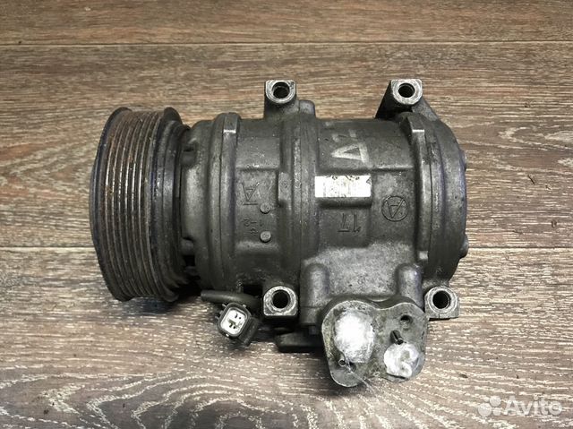 Компрессор кондиционера Land Rover Discovery 2 Компрессор кондиционера Land Rover Discovery 2