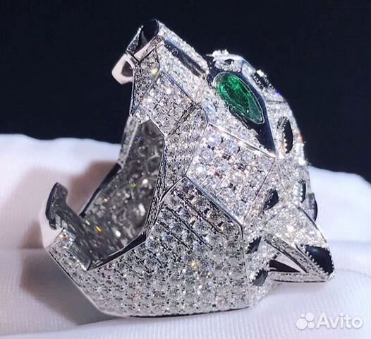 Cartier бриллиантовое кольцо с ониксом и изумрудом Cartier бриллиантовое кольцо с ониксом и изумрудом