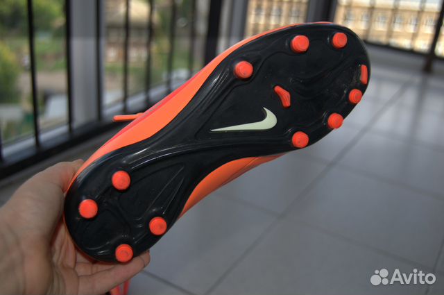 Продам шиповки Nike HyperVenom