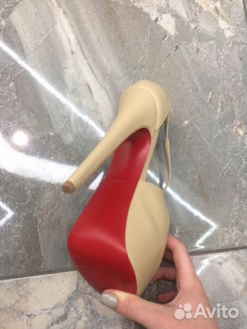 Туфли Christian louboutin Туфли Christian louboutin