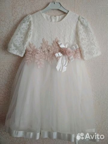 Платье праздничное, на 5-7 лет