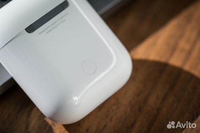 Кейс Airpods 2 новый