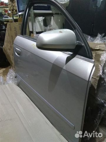 Дверь передняя правая в сборе Audi A4 B7 Дверь передняя правая в сборе Audi A4 B7