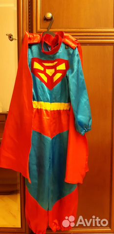 Костюм супермена