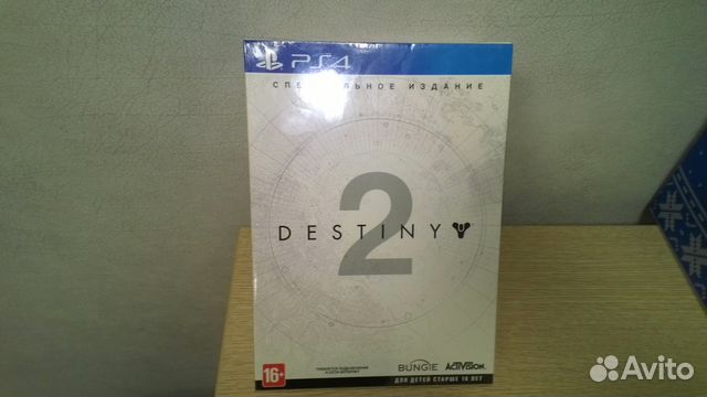 Destiny 2 Limited Edition PS4 + Cayde-6 Destiny 2 Limited Edition PS4 + Cayde-6