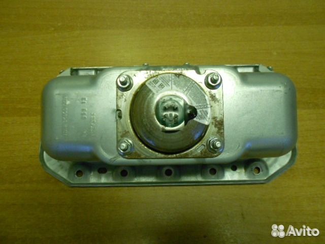Airbag пассажира BMW 1, f20 с 2011 г. в Airbag пассажира BMW 1, f20 с 2011 г. в
