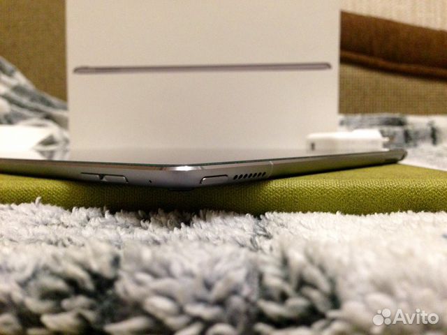 iPad Pro 9.7 Wi-Fi + Cellular 32GB Space Gray