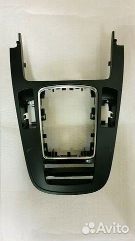 Накладка декоративная VAG 8K0864261F; АКПП Ауди А4