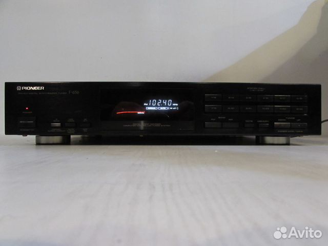 Pioneer F-656 Стерео Тюнер пр-ва Япония 1989г