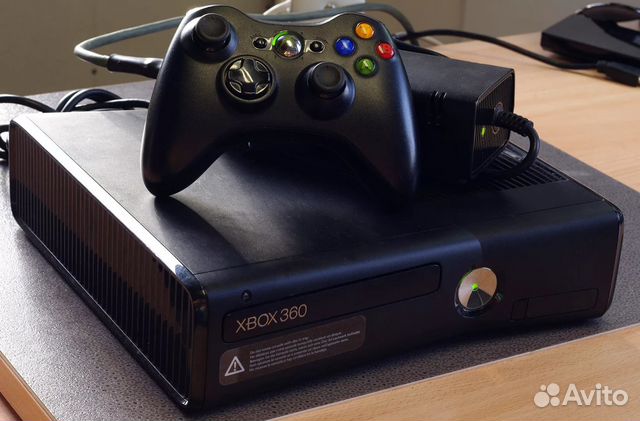 Xbox360 180 игр 1000 gb Freeboot