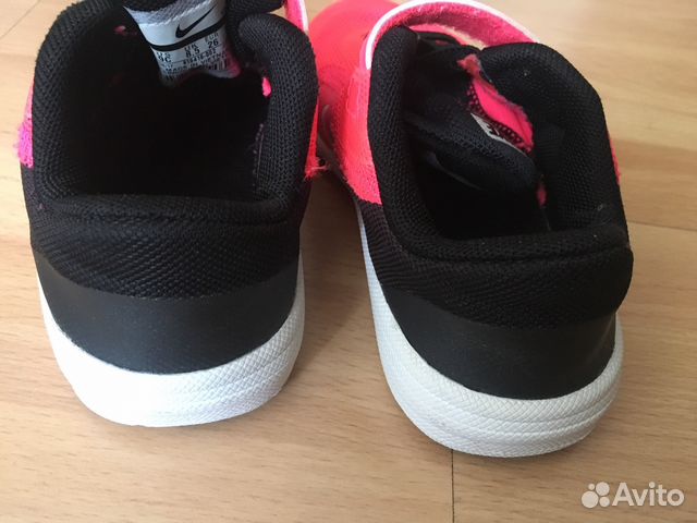 Кроссовки Nike