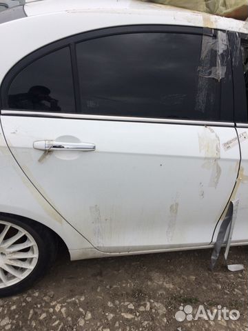 Дверь задняя правая Geely Emgrand EC7