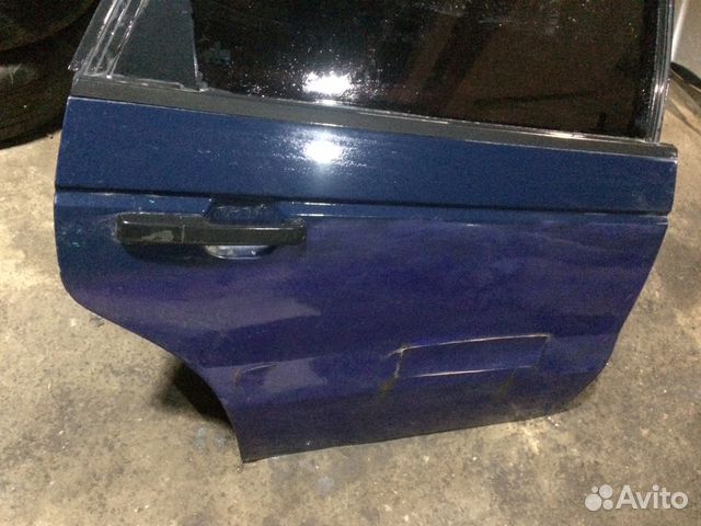 Дверь задняя правая Volkswagen passat b3