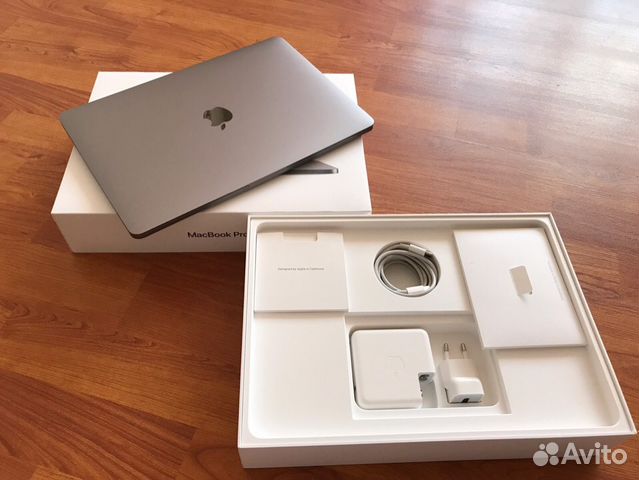 Ноутбук Apple MacBook Pro 13 i5 2.3/8/128Gb SG