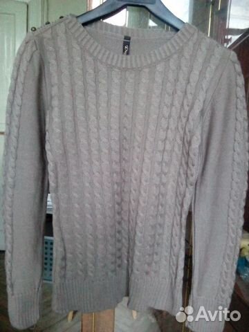 Джемпер новый р.44 Джемпер новый р.44