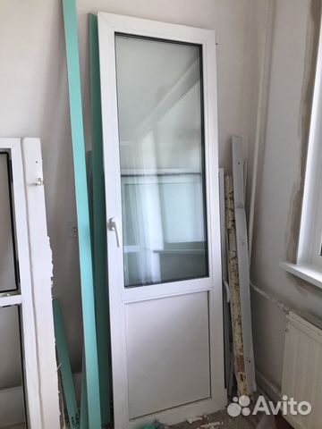 Окно и балконная дверь пластиковые. Размеры: Окно