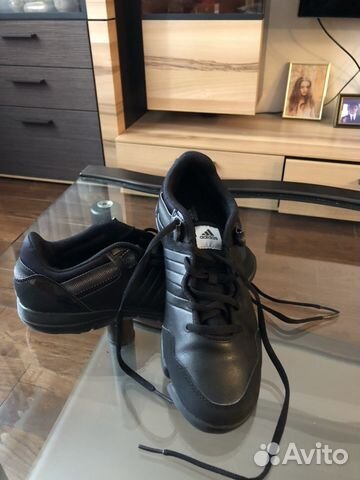 Кроссовки Adidas Кроссовки Adidas