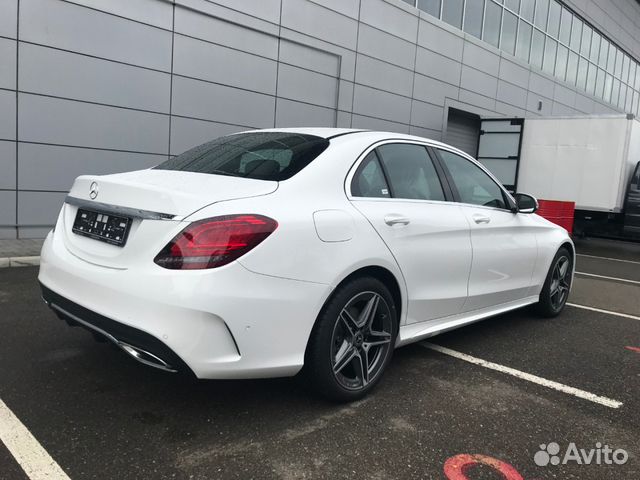 Mercedes-Benz C-класс 1.6 AT, 2018