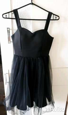 Платья Новые -40-42 Платья Новые -40-42