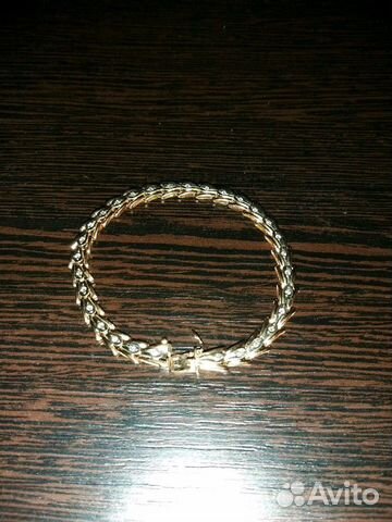 Золотой браслет с бриллиантами