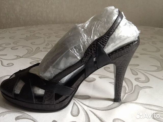 Туфли открытые кожаные Арагона р.38,5-39 Бразилия