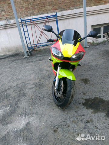 Yamaha yzf-r6 2002 год