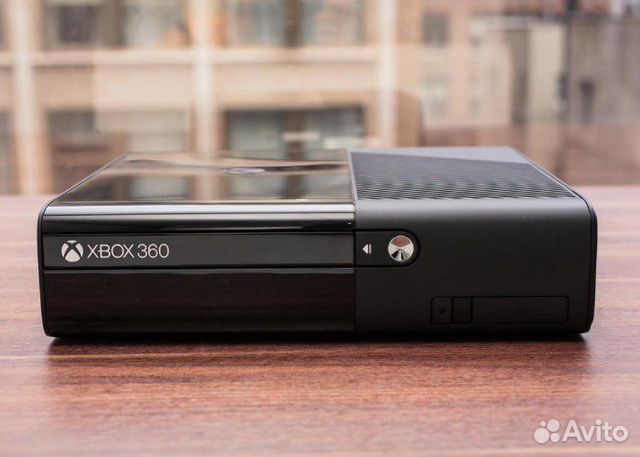 Microsoft Xbox 360 500 гб+8 игр