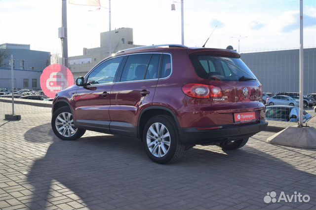 Volkswagen Tiguan 2.0 AT, 2010, 135 982 км