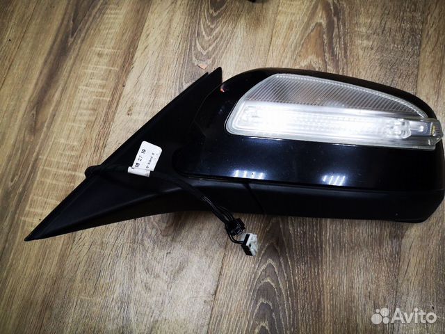 Mercedes w204 зеркало левое чернре Mercedes w204 зеркало левое чернре