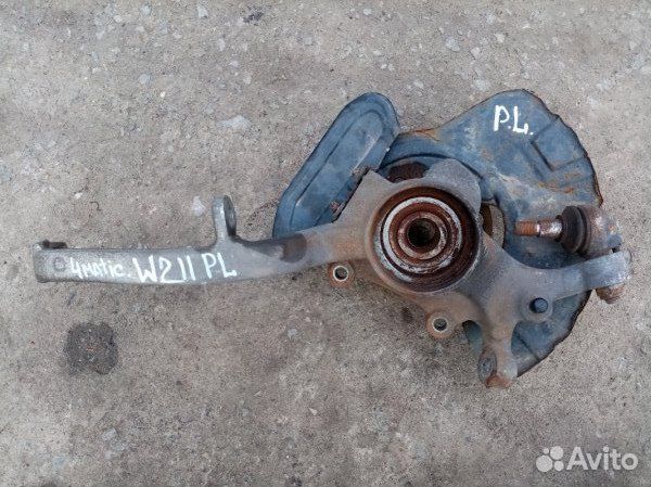 Кулак поворотный передний левый Mercedes-Benz