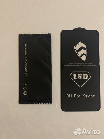Защитные стекла на iPhone XS Max