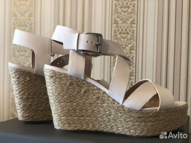 Босоножки новые Michael Kors (Майкл Корс) оригинал Босоножки новые Michael Kors (Майкл Корс) оригинал