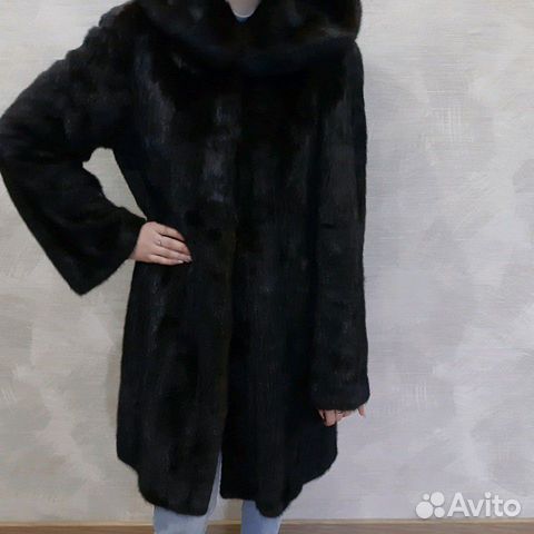 Шуба норковая цельная Шуба норковая цельная