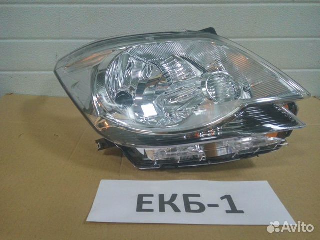 Фара правая Chevrolet Cobalt Фара правая Chevrolet Cobalt