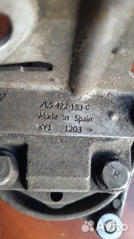 Насос гур VW Touareg 7L8422154C Насос гур VW Touareg 7L8422154C