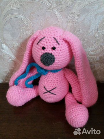 Вязаный зайка амигуруми Вязаный зайка амигуруми