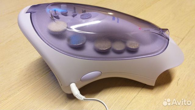 Маникюрный набор Vitek 2201