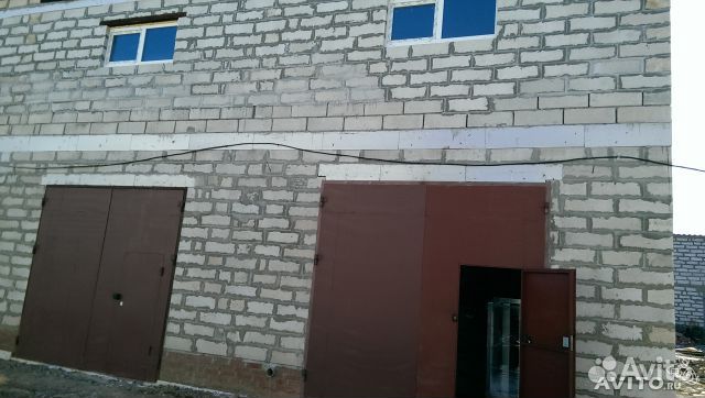 Гараж, > 30 м²