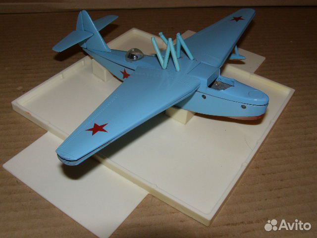 Модель самолета 
