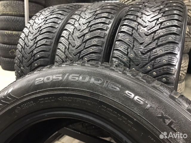 205 60 R16 Nokian Hakkapeliitta 8, NH8 96T M+S