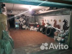 Гараж, > 30 м²