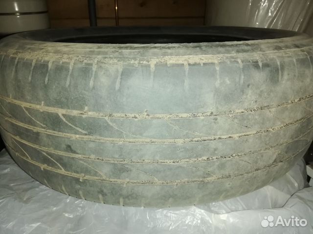 Шины Bridgestone Dueler H/P 215/60R17 б/у