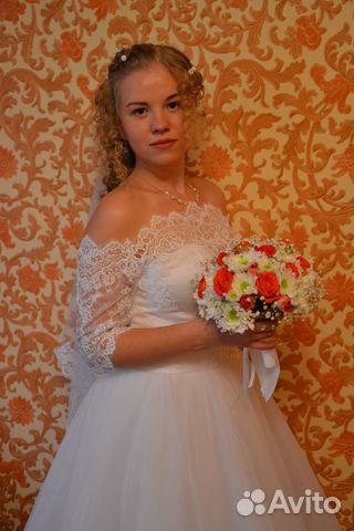 Свадебное платье
