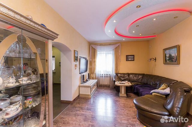 Коттедж 650 м² на участке 24 сот.
