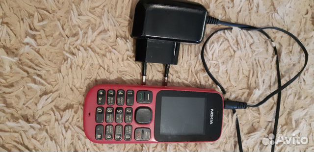 Телефон Nokia 100 Телефон Nokia 100