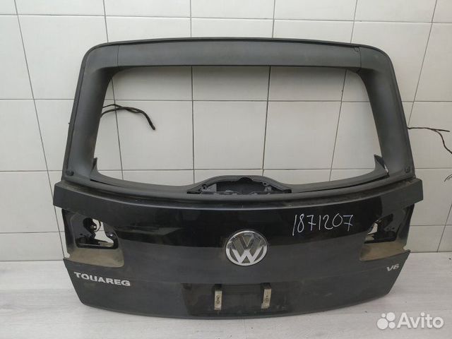 Крышка багажника 7L6827025AR VW Touareg 2002-2010 Крышка багажника 7L6827025AR VW Touareg 2002-2010